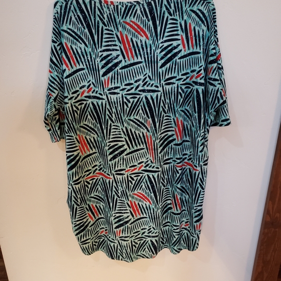 Lularoe Irma Tunic - Picture 4 of 5